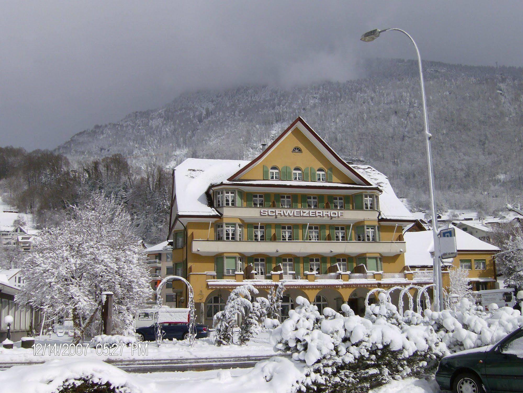 Hotel Schweizerhof Вегис Екстериор снимка