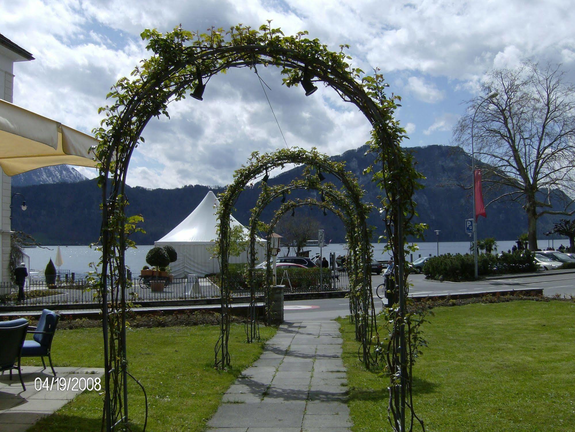 Hotel Schweizerhof Вегис Съоръжения снимка