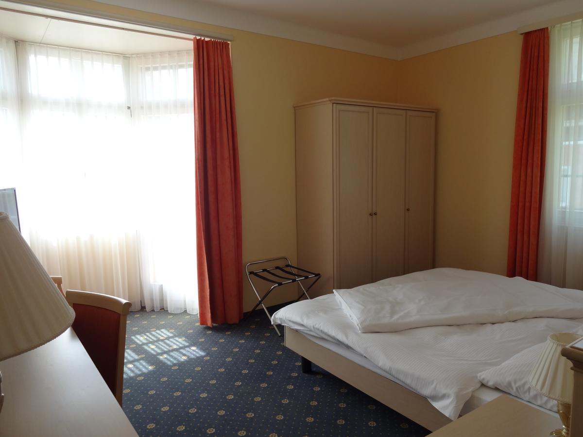 Hotel Schweizerhof Вегис Екстериор снимка